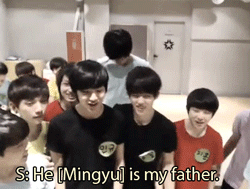 http://pa1.narvii.com/5830/ef546c6d6354aa208daaaa7f989687a615cd0c5e_hq.gif
