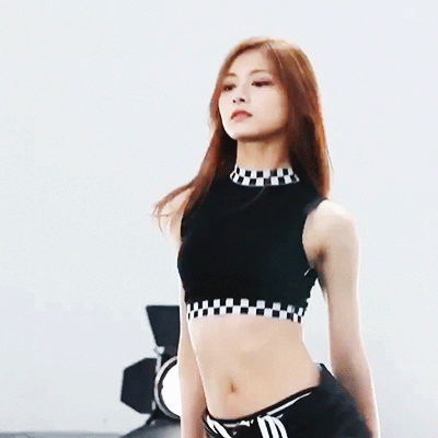 http://pa1.narvii.com/5987/8e26e31fcaa1712d9dd18d46c41cbf9d9c7ea38d_hq.gif