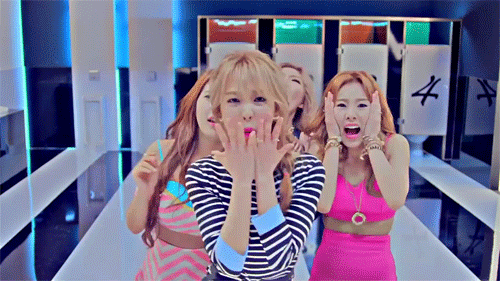 Znalezione obrazy dla zapytania mamamoo bye gif