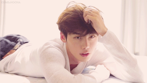 Resultado de imagen para lee jong suk 
