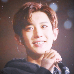 Chanyeol dating μόνο GIF