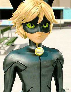 muñeco de chat noir