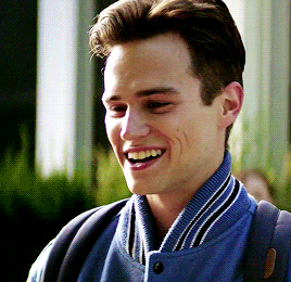 Justin Foley 13 Reasons Why Amino