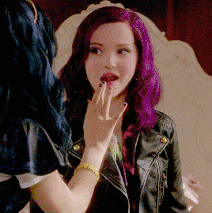 Sofia Carson aprueba el nuevo noviazgo de Dove Cameron | Sofia Carson Amino OFC Amino Sofia Carson aprueba el nuevo noviazgo de Dove Cameron | Sofia Carson Amino OFC Amino