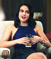 Top 5 Veronica Lodge Outfits | Riverdale Amino