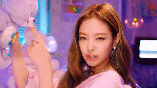 JENNIE AS IF IT'S YOUR LAST GIFs | BLINK (블링크) Amino