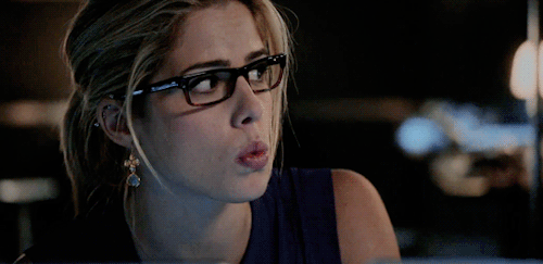 نتیجه تصویری برای felicity smoke gif amino