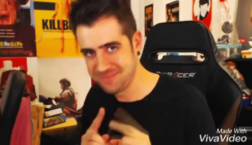 967d42917506587856e7bf035516fd2774d46e52_hq.gif