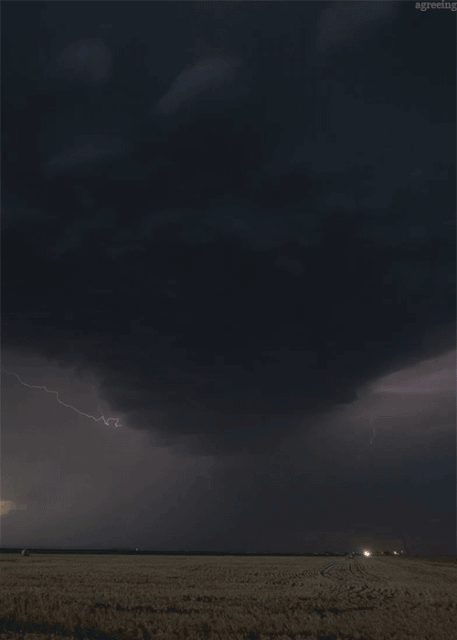 5deb33737c79d9c193791c66be2a006b006df47e_hq.gif