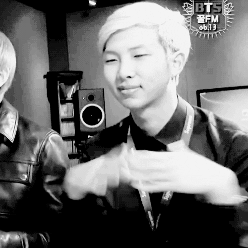 TRAUMA DE MANOS CON BTS BTS LATINO Amino